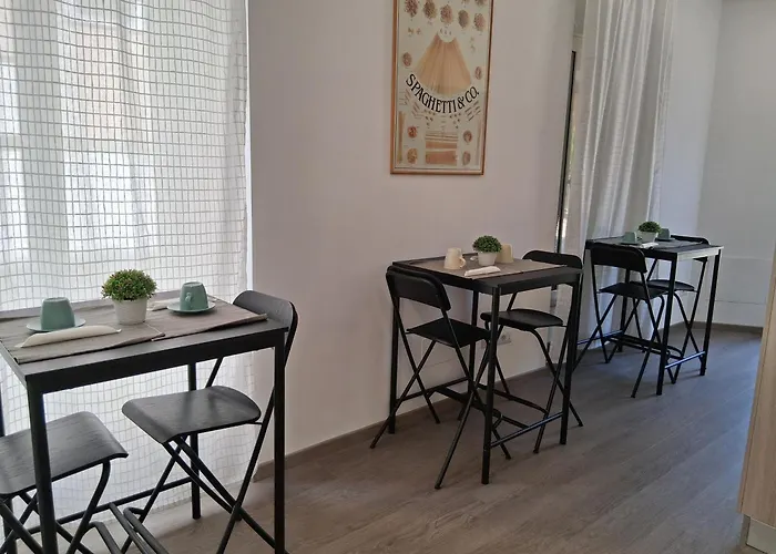 Denina Guest House